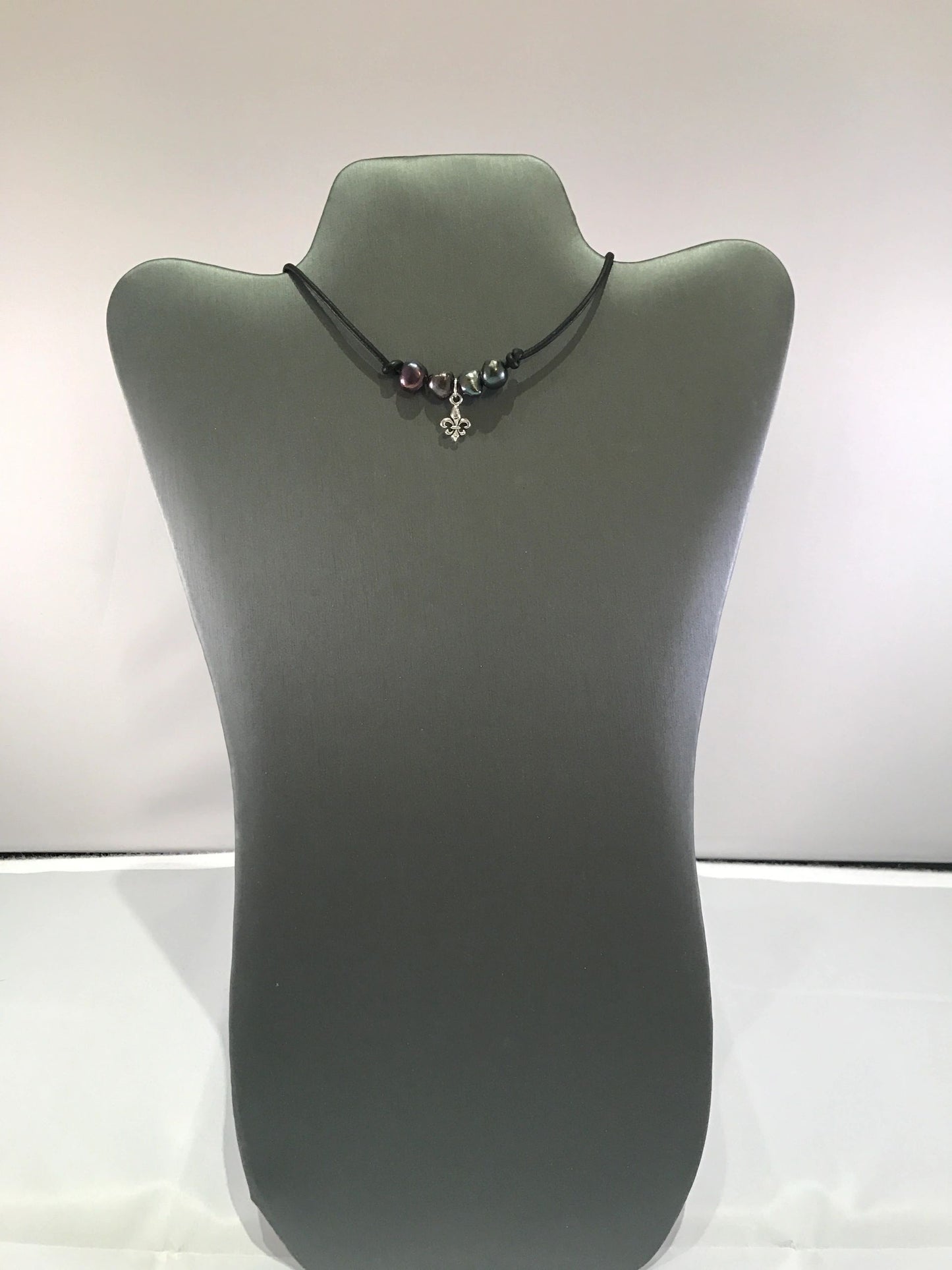 Freshwater pearl with Fleur de Lis choker