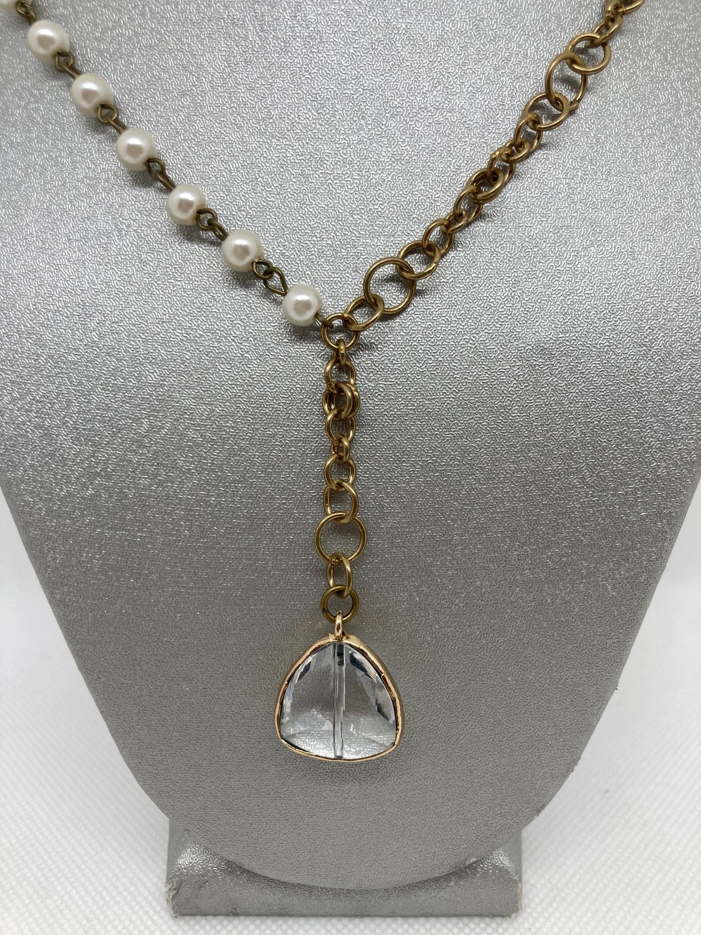 Pearl and Chain Crystal Necklace