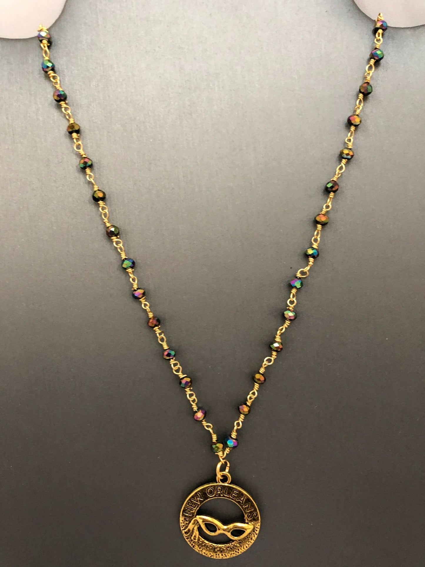 New Orleans Mardi Gras Mask Beaded Necklace Gold