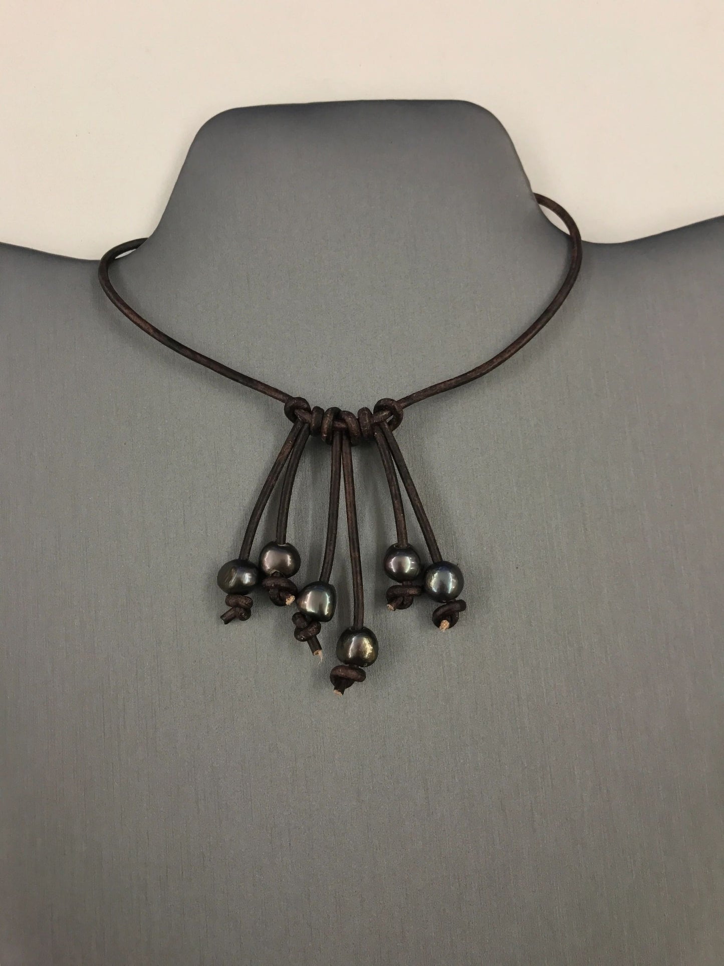 Fringe freshwater pearl choker on leather cord