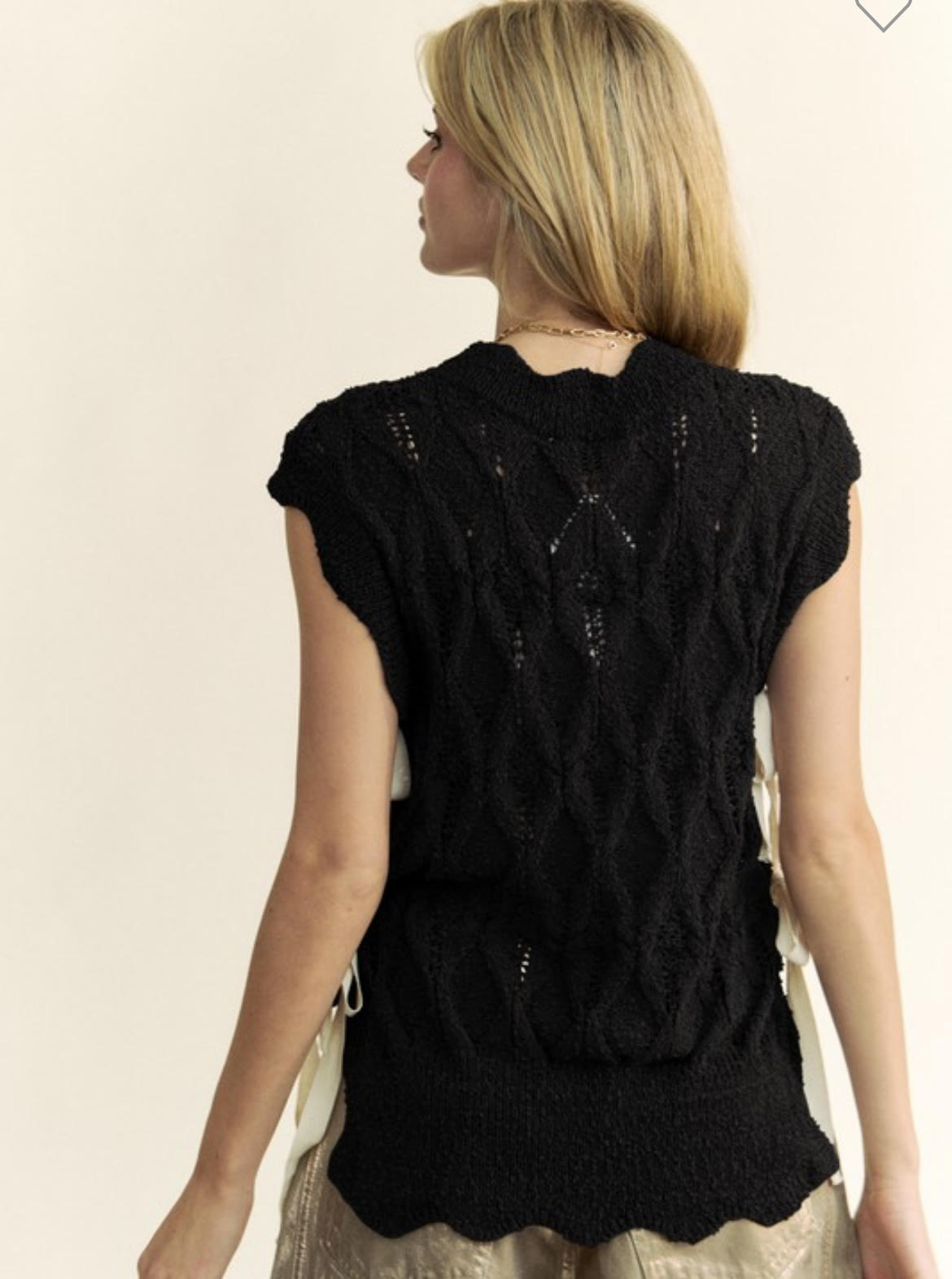Ribbon Bow Tie Scallop Trim Sleeveless Knit Top