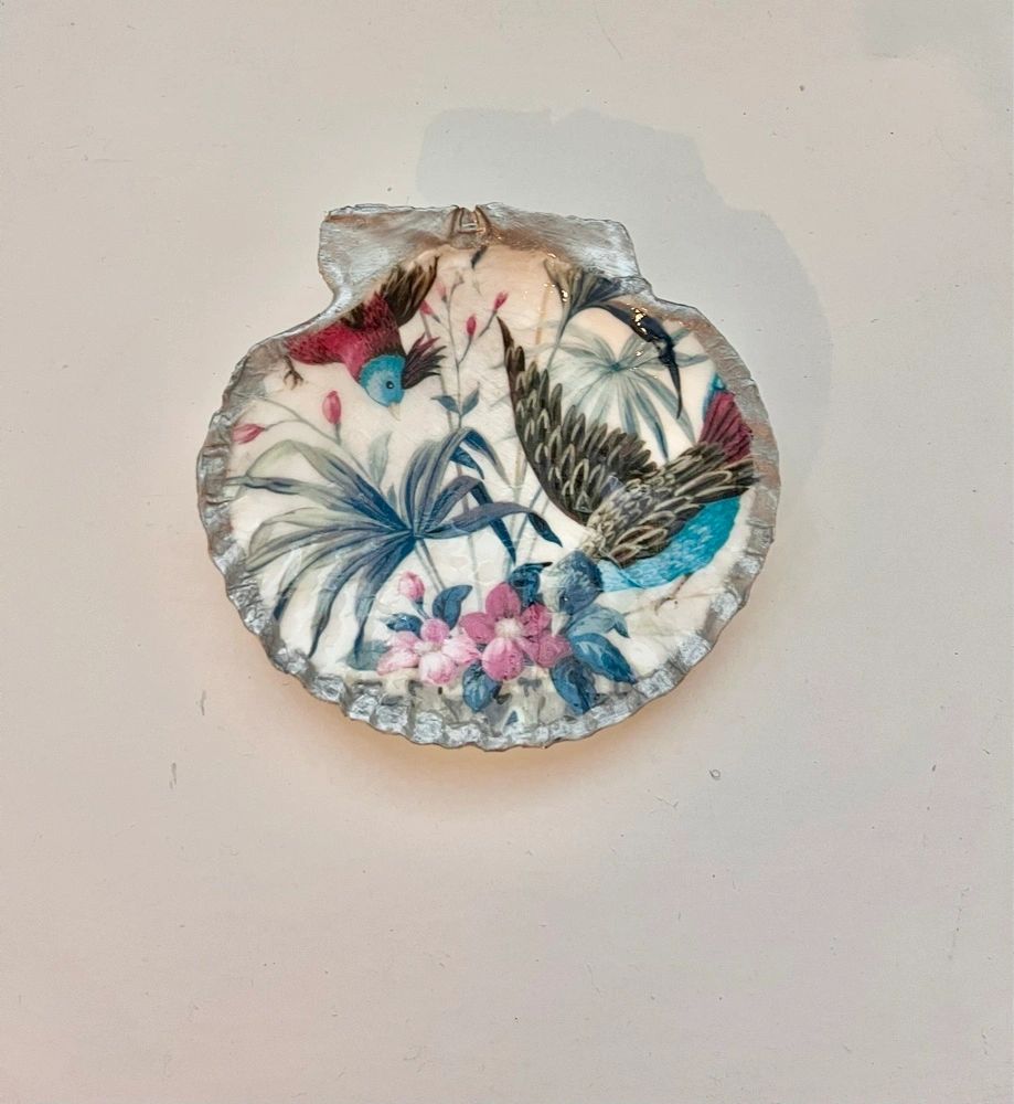 Colorful Bird Scallop Shell Trinket Holder