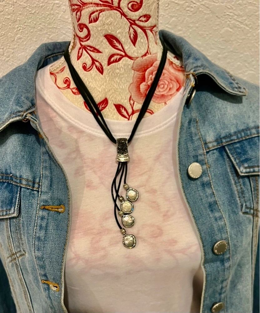 Pearl Pave’ Dangly Necklace