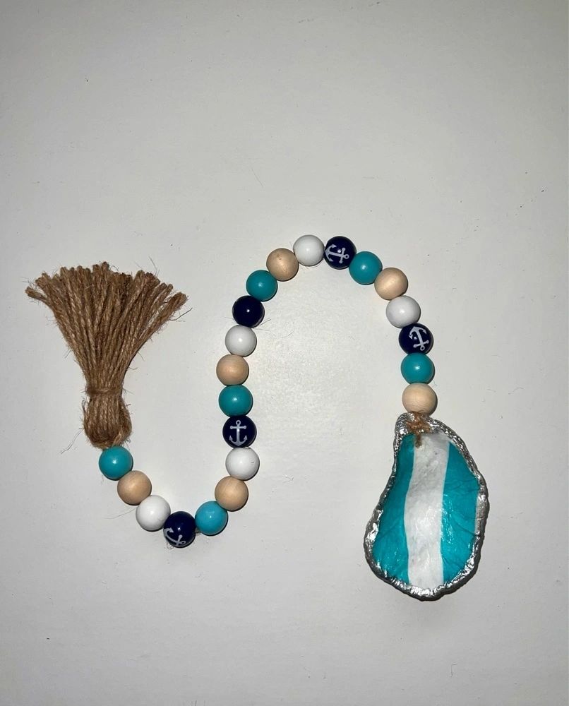 Summertime Anchor Oyster Shell Bead Garland