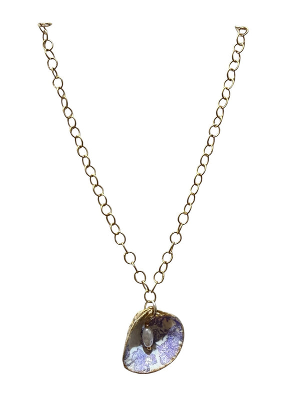 Blue Chinoi Seashell Necklace Gold