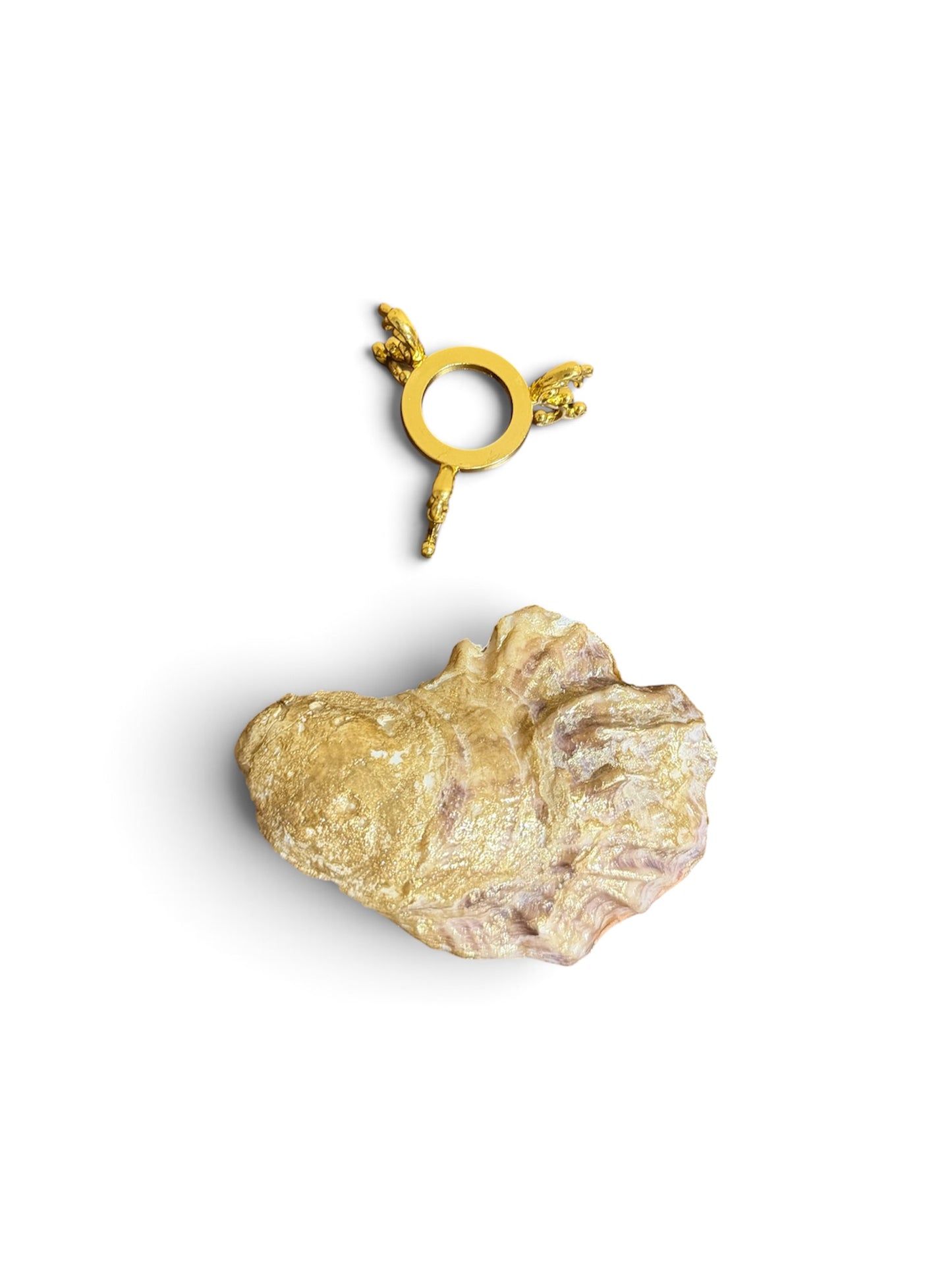 Magnolia Floral Oyster Shell and Gold Stand